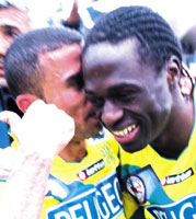Mise à jour du calendrier de la DI : JSK 1 - JSMB 0  : Les Canaris semparent du fauteuil