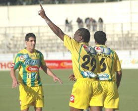 Cheikh Omar Dabo (JSK)  élu MVP DZFoot de la saison 2006-07