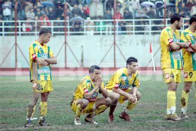 Coupe dAlgérie : MCEE 1 - JSK 1 (MCEE qualifié aux tab 4-3) Bon débarras !